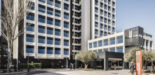 InmoCaixa compra un edificio de oficinas en Madrid por 85 millones