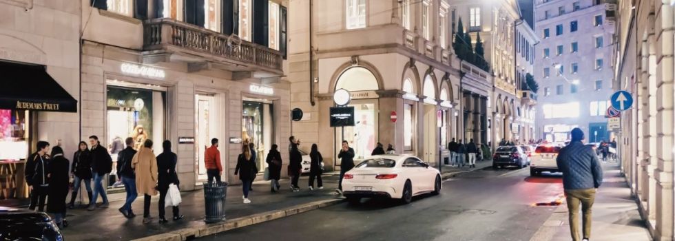 La Quinta Avenida pierde fuerza: Via Montenapoleone, la calle más cara del mundo