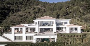 Costa del Sol: refugio de inversión postCovid al calor de las villas de lujo